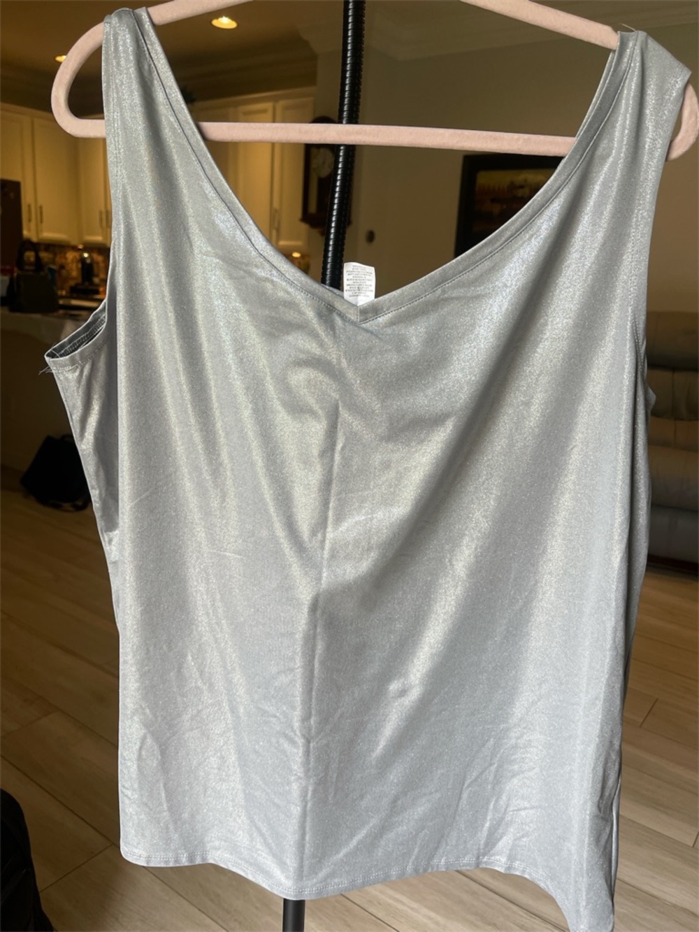 Avenue Sleeveless Shimmer Tank Top - Silver NWT